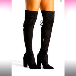 Black suede / over the knee, zipper block / chunky heels